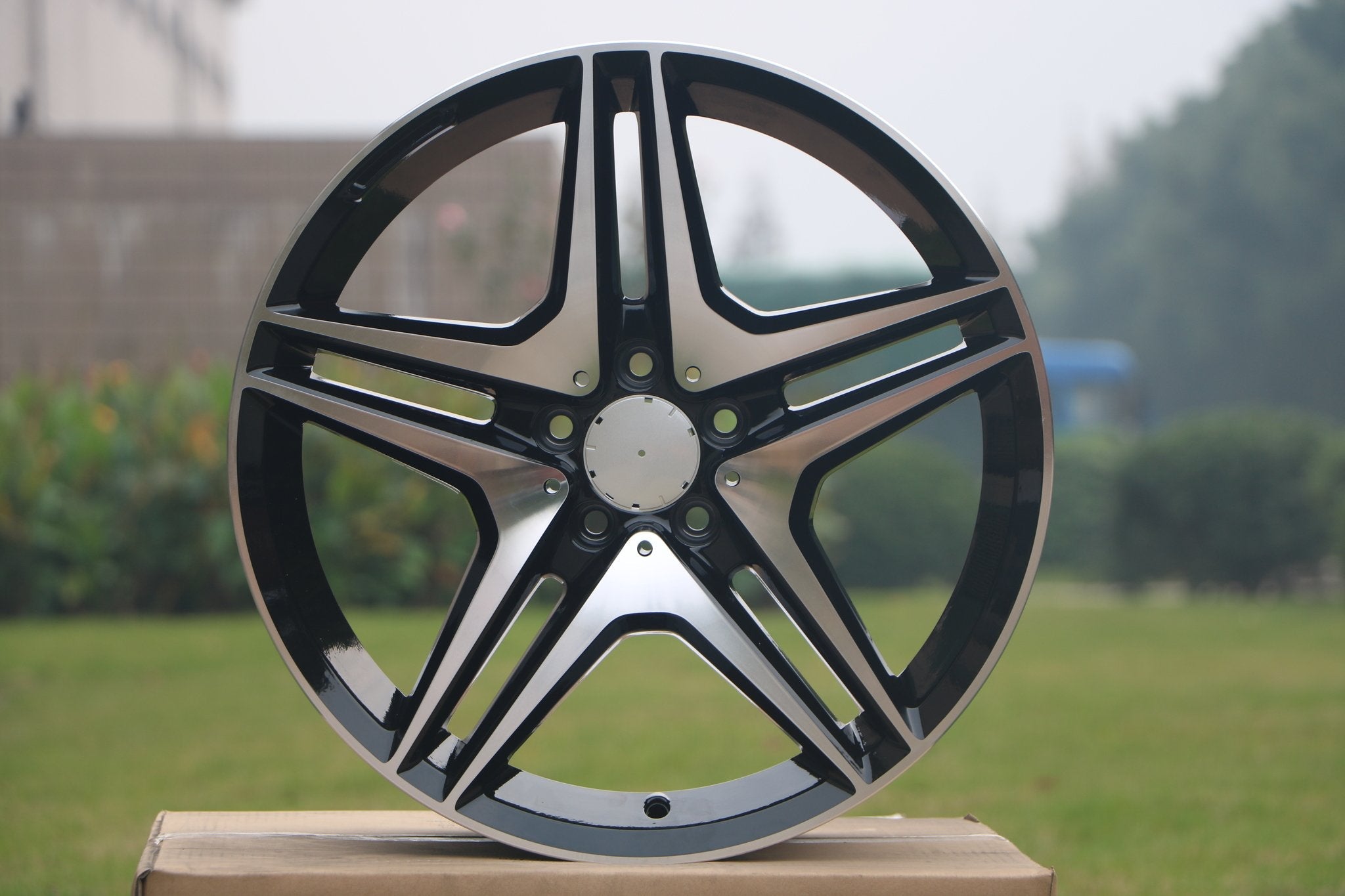 18" Wheels fits Mercedes Benz C207 C250 C300 C350 E350 GLC300 S550
