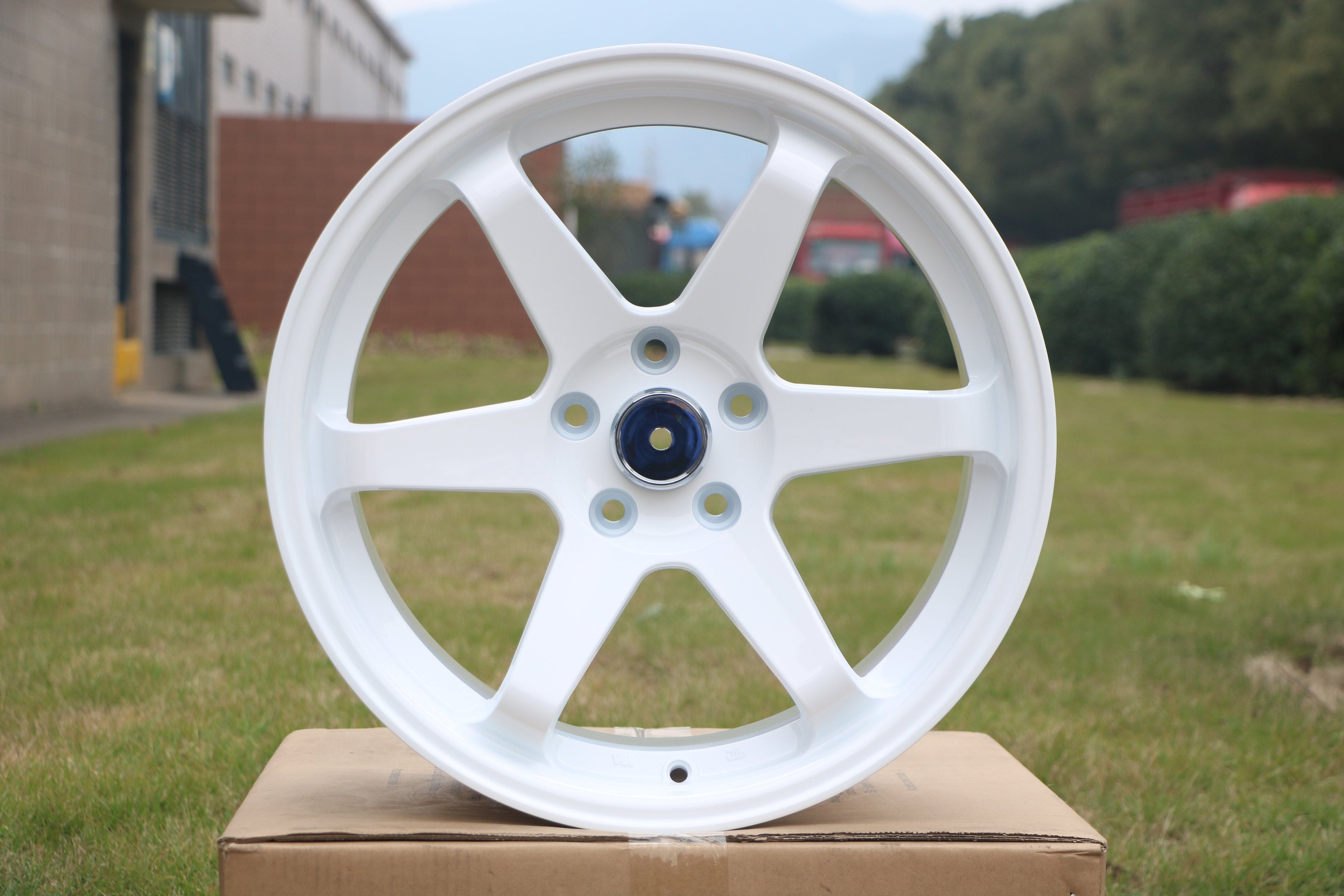 18" TE37 Style Wheels