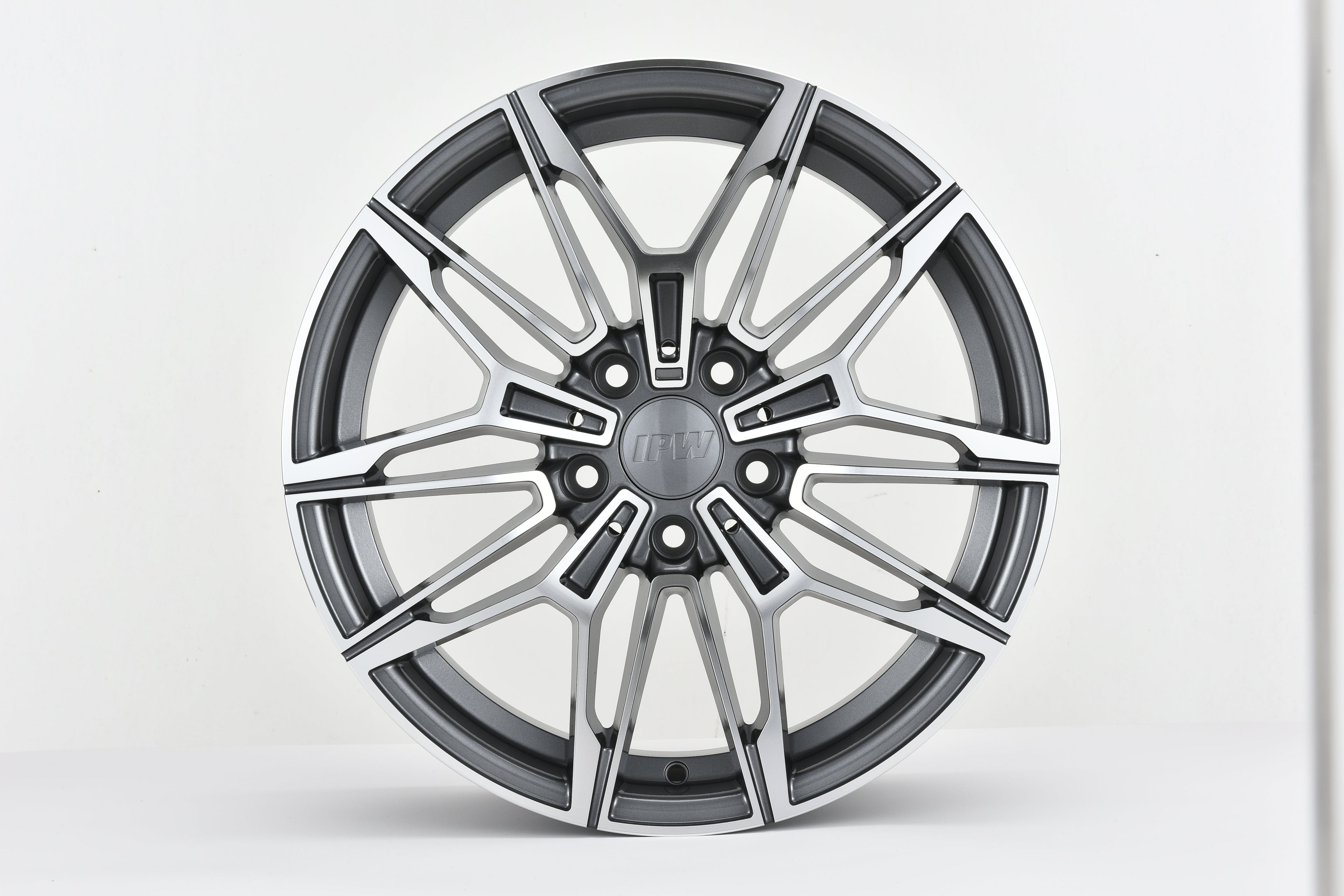 19" W714 Staggered Wheels fits BMW 5x120 3 Series 4 Series 5 Series 7 Series