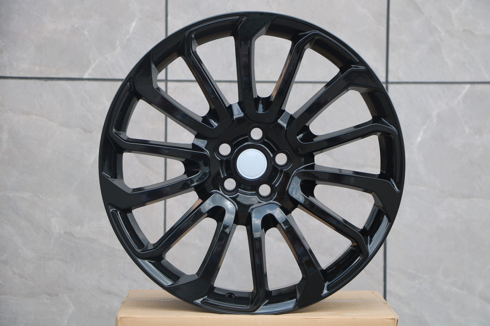 24" Wheels fits Range Rover Vogue Sport Defender Discovery Land Rover LR3 LR4